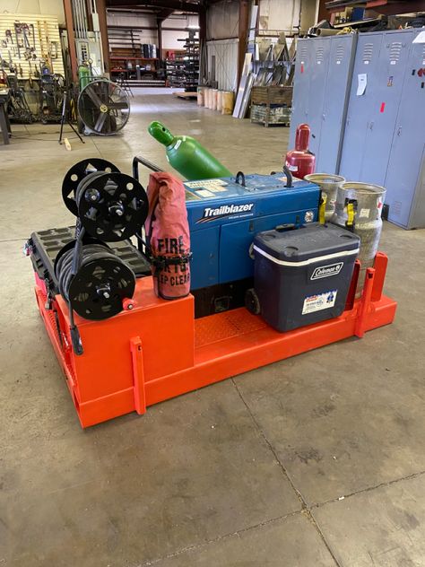 Welding Skid Ideas, Welding Skid, Welding Trailer Ideas, Mobile Welding Trailer, Mobile Welding Truck, Diy Welding Cart Ideas, Mig Welder Cart Ideas, Welding Skid For Truck Bed, Weld Idea