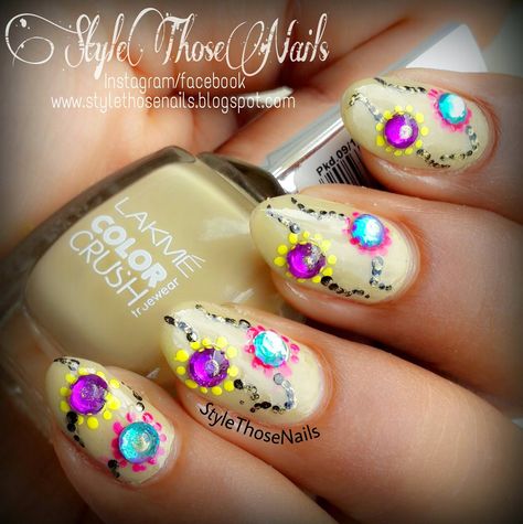 Happy Rakshabandhan 2014 - Easy Rakhi Nailart Details here http://stylethosenails.blogspot.com/2014/08/happy-rakshabandhan-2014-easy-rakhi.html Rakhi Nail Art, Nailart Designs, Green Nail Designs, Green Nail, Happy Rakshabandhan, Indian Festival, Festival Nails, Get Nails, Color Crush