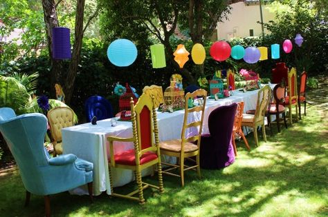 Alice in Wonderland Party Table Ideas | CatchMyParty.com Story Boarding, Lila Party, Alice In Wonderland Birthday Party, Wonderland Birthday Party, Alice In Wonderland Tea Party Birthday, Alice Tea Party, Alice In Wonderland Wedding, Mad Hatter Party, Alice In Wonderland Birthday