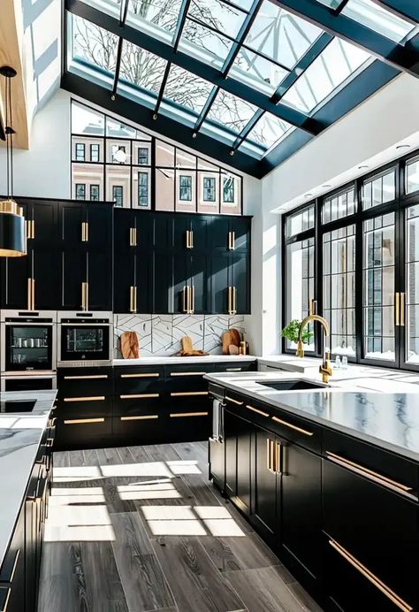 12 Luxurious Black Kitchen Cabinets Ideas Black Kitchen Cabinets Ideas, Luxury Black Kitchen, Black Shaker Cabinets, Gloss Kitchen Cabinets, Handleless Cabinets, Kitchen Styling Modern, Kitchen Cabinets Ideas, Matte Black Kitchen, Bold Kitchen