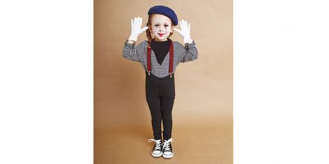 No-sew Halloween costumes: Mime from Bandanas - Today's Parent Mime Halloween Costume, Sew Halloween, Sew Halloween Costume, Creative Costumes, Creative Halloween Costumes, Spooky Halloween, Kids Costumes, Bandanas, Costume Ideas