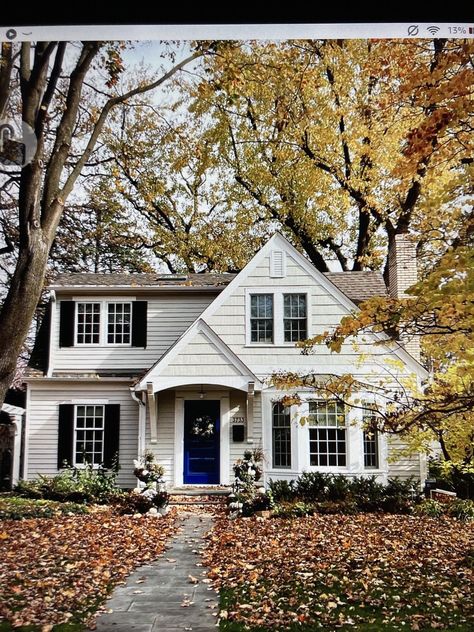 New England Colonial House Exterior, New England Cottage, Colonial House Exteriors, Different House Styles, How Lucky I Am, Hallmark Homes, Fall Cottage, Cottage Exteriors, Suburban House