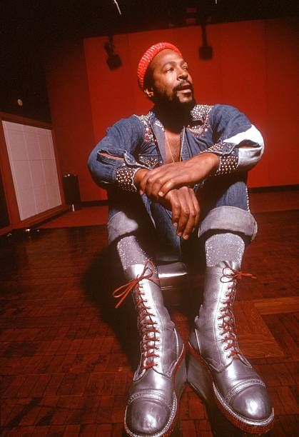 Foreign Celebrities, Old School Music, Toni Braxton, Vintage Black Glamour, Black Hollywood, Marvin Gaye, Black Music, Rhythm And Blues, Music Photo