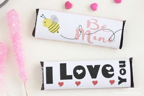 Valentine Candy Bar Wrappers Printable Homemade Valentines Card, Valentines Candy Bar Wrappers, Free Printable Valentines, Valentines Candy, Chocolate Diy, Printable Valentines, Card Party, Printable Valentine, Chocolate Bar Wrappers