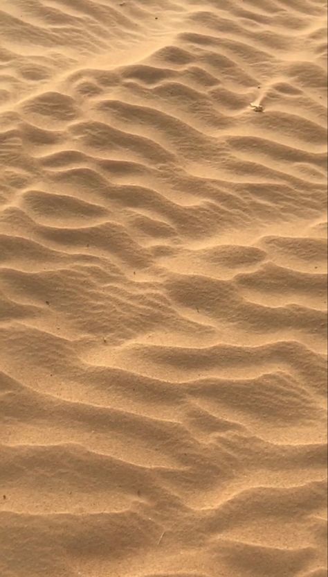 Sand Texture Aesthetic, Rich Dubai, Sand Aesthetic, Desert Background, Sand Texture, Star Sand, Architecture Drawing Sketchbooks, Texture Drawing, Sand Textures