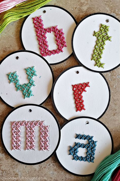 Cross Stitch Gift Tags with Initials - A Wonderful Thought Free Christmas Cross Stitch Patterns, Free Christmas Cross Stitch, Christmas Cross Stitch Patterns, Christmas Cross Stitch Patterns Free, Hand Embroidered Gifts, Free Printable Gifts, Christmas Embroidery Patterns, Free Printable Gift Tags, Holiday Cross Stitch