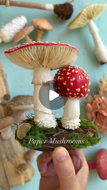 Paper Mushrooms Diy, Mushroom Clay Art, Mushroom Crafts Diy, Diy Mushroom Decor, Creepy Mushroom, Toadstool Craft, Paper Mushrooms, Handmade Mushrooms, Mushroom Diy