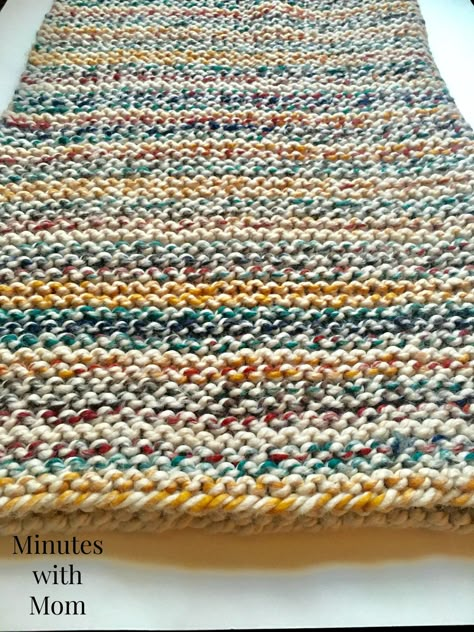 Simple Garter Stitch Blanket with FREE PATTERN! - YarnHookNeedles Garter Stitch Blanket, Crochet Santa Hat Pattern, 10 Stitch Blanket, Knit Throw Blanket Pattern, Easy Knit Blanket, Easy Blanket Knitting Patterns, Easy Blanket, Garter Stitch Knitting, Throw Blanket Pattern