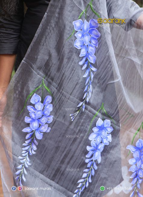 Saarank's Trendy Collectibles!!! Hand Painted organza duppattas 🌸fleur aesthetic🌸 Organza Painting, Hand Painted Organza, Dupatta Painting, Fleur Aesthetic, Mekhela Chador, Paint Shirt, Painted Saree, Fabric Paint Shirt, Saree Painting