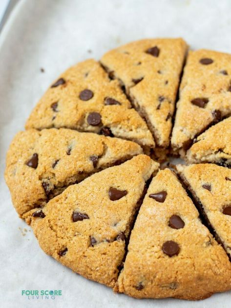 Scones Using Almond Flour, Quick Almond Flour Desserts, Keto Almond Flour Recipes Desserts, Almond Flour Pumpkin Scones, Almond Flour Scones Recipe Easy, Almond Flour Scones Recipe, Almond Flour Cookie Recipes, Almond Flour Breakfast, Gluten Free Scones Recipe