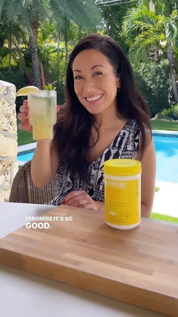 SUSAN YARA on Instagram: "I love this minty limeade using @vitalproteins new Lemon Collagen Peptides! #ad Recipe: - Juice of one lemon and one lime - Chopped fresh mint - One scoop of #vitalproteins Lemon Collagen Peptides (2 scoops is the suggested serving size) - Ice - Sparkling water Get 15% site wide on your first purchase with code: SUSAN15 #vitalpartner #wellnessisvital" Vital Proteins Lemon Collagen Recipes, Lemon Collagen Recipes, Collagen Recipes, Collagen Drink, Vital Proteins, Alcohol Drink Recipes, Collagen Peptides, Sparkling Water, Fresh Mint