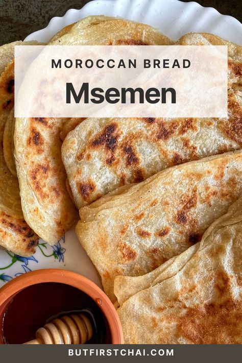 Learn how to make the irresistible Moroccan breakfast flatbread, Msemen! This homemade flatbread, made with fine semolina, is a cornerstone of Moroccan cuisine. Its crisp exterior and soft interior make it ideal for any time of day. Try our easy, authentic recipe and bring a taste of Morocco to your home. Save and share this delicious find with fellow food enthusiasts! M'smen Recipe, Moroccan Msemen Recipe, Moroccan Bread Recipe, Easy Moroccan Recipes, Moroccan Sandwiches, Malawah Bread, Moroccan Flatbread Recipe, Morrocan Recipe, Msemen Recipe