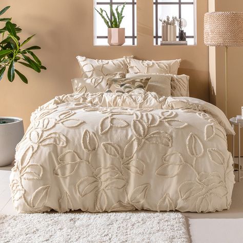 Features: -Materials: 100% cotton.-Includes: 1 x quilt cover, 2 x standard pillowcases.-Adds dimension to your bedroom.-Has an elegant trailing leaf design expertly constructed from tufting on a natural-hued cotton.-Material: Cotton -Material Details: 100% cotton..-Pattern: Floral & Botanical.-Colour: Neutral.-Thread Count: 190.-Age: Adult.-Reversible Pattern/Colour: No.-Box Contents: 1 x quilt cover, 2 x standard pillowcases.-Machine Wash: Yes.-Collection: Sorrel.-Care Instructions: Cold gentle Textured Duvet Cover, Textured Duvet, Boho Duvet, 100 Cotton Duvet Covers, Full Duvet Cover, Quilt Comforter, Boho Bedding, Quilted Duvet, Duvet Bedding Sets