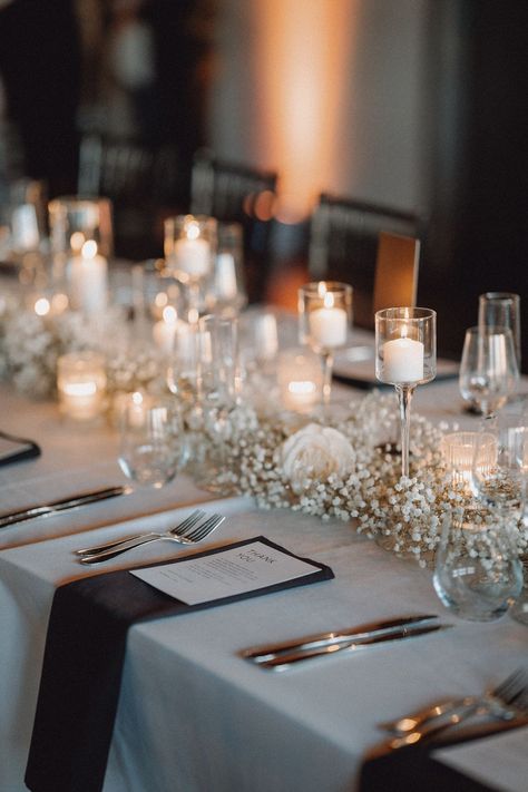 Centerpieces Wedding Candles And Flowers, Baby's Breath Wedding Table Decor, Wedding Ideas Minimal, Wedding Minimalist Table Decor, Wedding Family Table Decor, Modern Wedding Decor Black And White, Simple Timeless Wedding Decor, Babies Breath Candle Centerpiece, Babys Breath Centerpiece With Candles