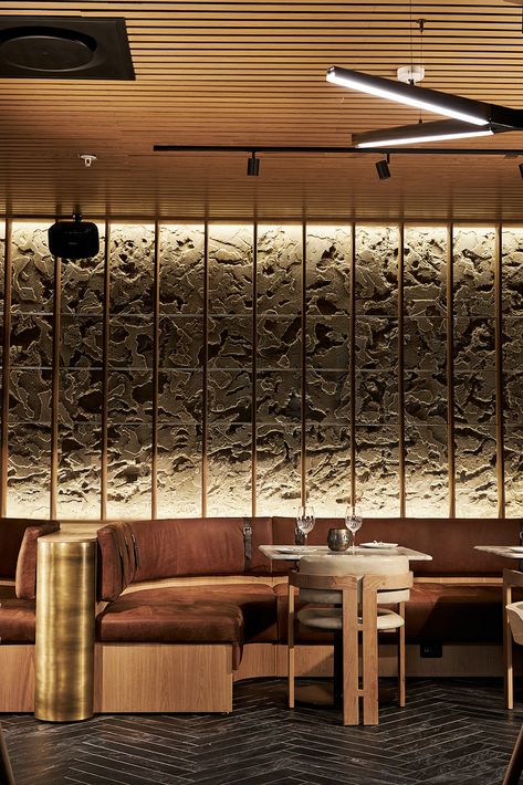 Solo restaurant & Nest bar :: Behance Timber Wall Cladding, Bar Wall Design, Restaurant Interior Design Ideas, Start A Restaurant, Rock And Roll Aesthetic, Asian Fusion Restaurant, Bar Lounge Design, Fusion Restaurant, Bistro Food