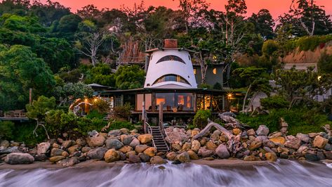 Inside A Stunning Sandcastle-Shaped Beach House Reclaimed Brick, Dutch Windmills, Castle House, Malibu California, Interior Design Diy, Sendai, Floor To Ceiling Windows, Sand Castle, Unique Homes