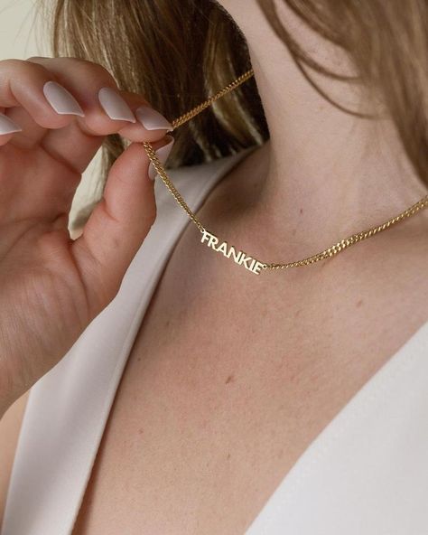 Name Choker, Necklace Chain Types, Letter Jewelry, Rose Gold Chain, Personalized Pendant, Custom Pendants, Gold Choker Necklace, Choker Style, Custom Name Necklace