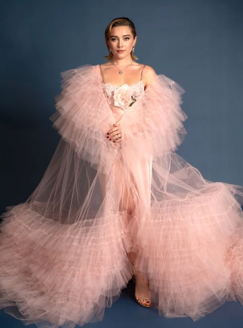 Gauzy Dress, Little Miss Perfect, Valentino Gowns, Independent Film, London Film Festival, Dressed To The Nines, Vanity Fair Oscar Party, Florence Pugh, Fashion People