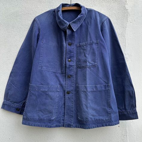 Classic Blue Jackets | The French Workwear Company Hiking Wardrobe, Classic Style For Men, Blue Chore Jacket, French Workwear, Style For Men, Chore Coat, Workwear Jacket, Tshirt Ideas, Chore Jacket