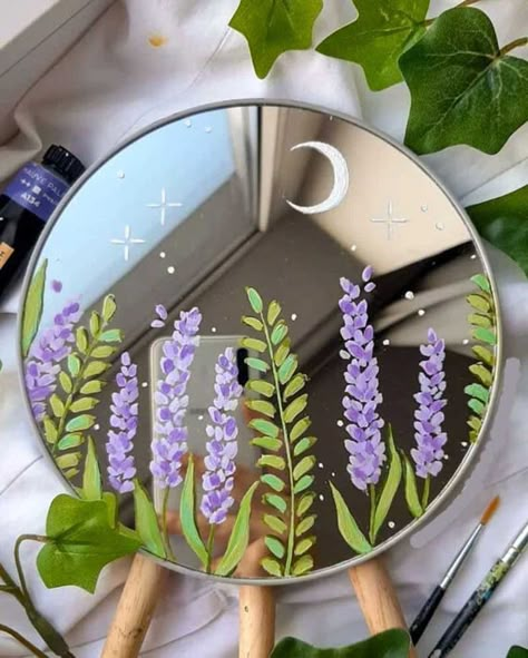 Mirror Painting Ideas Aesthetic Green, Indie Mirror Decor, Aesthetic Painting On Mirror, Flowers Painted On Mirror, 4h Arts And Crafts Project Ideas, Circle Mirror Painting, Picture Frame Glass Painting, Mirror Diy Ideas, Painting On Mirror