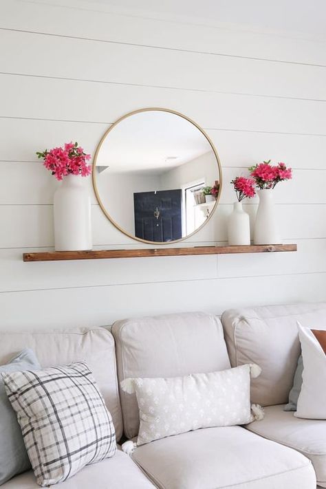 Frenchie Decor, Shelves Above Couch, Diy Shelves Ideas, Cheap Diy Headboard, Build A Headboard, Lady Cave, Diy Floating Shelves, Industrial Floating Shelves, Floating Shelves Bedroom