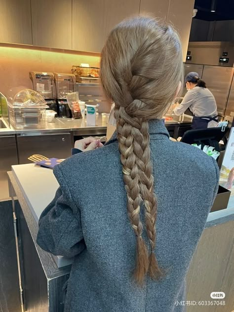 Braids On Medium Length Hair, 4 Dutch Braids, Dutch Braid Ideas, Double Braid Hairstyles, Double Dutch Braid, Korean Hair Color, Double Dutch, Double Braid, Hairstyles For Layered Hair