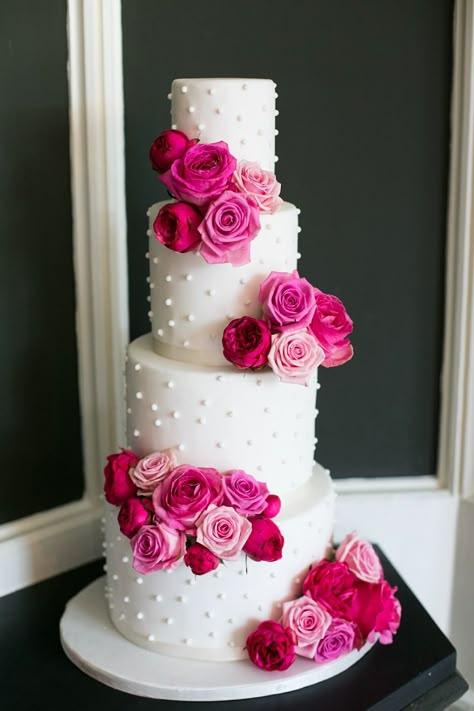 White Cake With Pink Roses, Bright Pink Wedding Cake, Girly Wedding Cake, Pink White Gold Wedding Cake, White Wedding Cake With Pink Roses, Wedding Cakes With Pink Flowers, Fuchsia Wedding Cake, Bright Wedding Cakes, Fuschia Wedding Cake