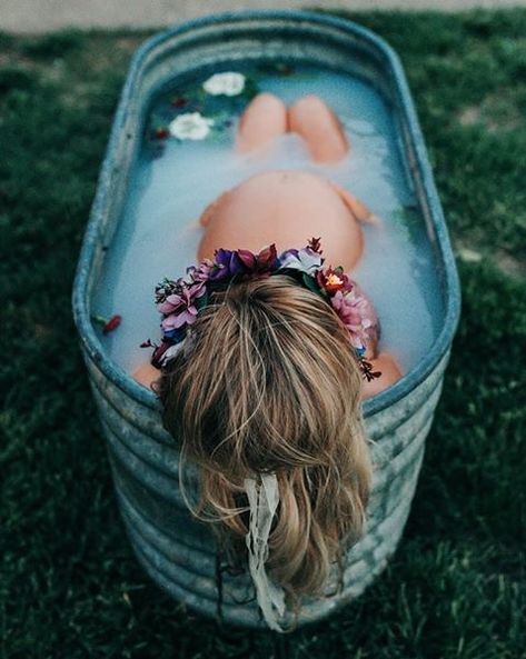 Maternity, pregnancy, maternity shoot, Moody photography, boho, maternity photo shoot, pregnancy pictures , milk bath, women’s milk bath, Boho Maternity Photos, Milk Photography, Winter Maternity Photos, Bath Pictures, Milk Bath Maternity, Milk Bath Photography, Bath Photography, Boho Maternity, Maternity Photoshoot Poses