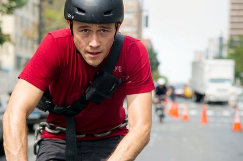 For the movie Premium Rush (2012) Joseph Gordon-Levitt had to actually learn how to ride a bicycle. Premium Rush, Rush Movie, Dania Ramirez, Joseph Gordon, Michael Shannon, Bike Messenger, Jamie Chung, Summer Movie, Joseph Gordon Levitt