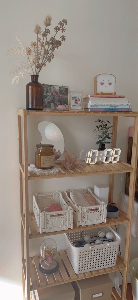 Bedroom Shelf Unit, Shelf Styling Bedroom Aesthetic, Cute Bedroom Shelf Decor, Bookshelf Bedroom Ideas Small Spaces, Shelf Decor Bedroom Aesthetic Wall Shelves, Wooden Shelf Aesthetic, Shelving Inspo Bedroom, Big Shelf Decor Bedroom Ideas, Aesthetic Wooden Room Decor