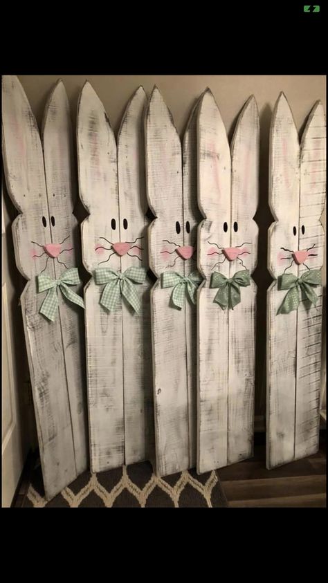 Diy Wood Easter Decor, Wooden Rabbits Diy Easter Bunny, Spring Wood Crafts Diy, Easter Porch Ideas, Spring Wood Craft Ideas, Wood Spring Crafts, Wood Easter Crafts, Spring Wood Decor, Wooden Easter Crafts