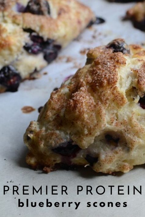 Ww Blueberry Scones, Ww Scones Weight Watcher Recipes, High Protein Scones, Protein Scones Recipe, Protein Scones, Macros Meals, Breakfast Ww, Scones Breakfast, Protein Blueberry