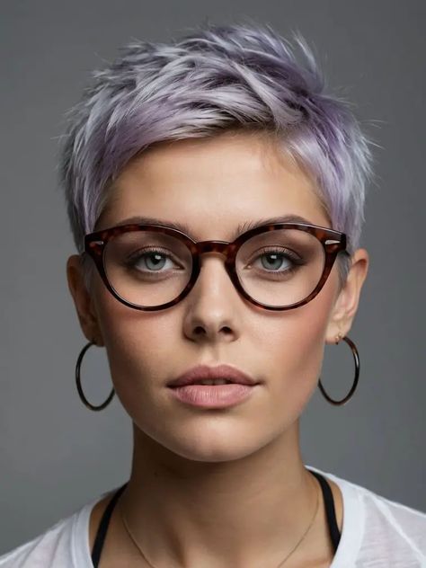 Short Hair Big Glasses, Short Hairstyle Women Pixie, Pixie Cut 2024, Short Blonde Pixie Cut, Fixing Short Hair, Platinum Blonde Pixie, Grown Out Pixie, Blonde Pixie Cuts, Short Grey Hair