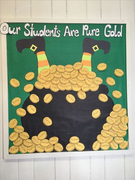 30 St. Patrick's Day Bulletin Board Ideas for Kids to reach out for the "Pot of Gold" - Hike n Dip Saint Patrick Day Bulletin Board, St Patrick’s Day Board, St Pattys Day Bulletin Board Ideas, St Patrick's Day Board Ideas, March Board Ideas, St Patricks Day Bulliten Board, At Patrick’s Day Bulletin Board, Saint Patrick’s Day Bulletin Board, St Patricks Day Bulliten Board Ideas