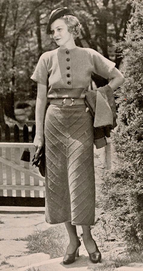 1930s 1930s Knitwear, Knitwear, Women's Fashion, Casual Outfits, Black And White, White, Black