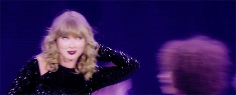 Taylor Swift Discord Banner, Taylor Swift Banner Gif, Taylor Pfp, Taylor Swift Gif, Discord Banner Gif, Taylor Pics, Discord Icon, Taylor Core, Phone Decoration