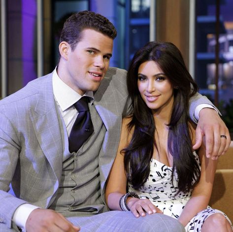 Kris Humphries and Kim Kardashian Kris Humphries, Teen Winter Outfits, Kim K Style, Divorce Humor, Lyrics And Chords, Five Guys, Bad Memories, Dating Advice For Men, Flirting Moves