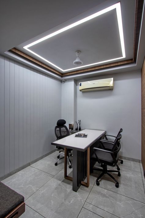 Fall Ceiling Designs Office, Pop Design For Office Cabin, Clinic False Ceiling Design, Office Fall Celling Design, Small Office Ceiling Design, Office Ceiling Design Small Spaces, Office Whiteboard Ideas, Office False Ceiling Design, Office Ceiling Design