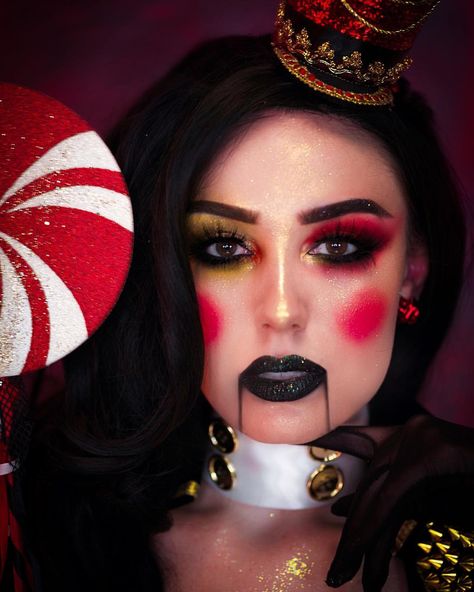 NUTCRACKER! 🎁 who says a nutcracker can’t be glam and serve lewkss? 🧐❤️ a new makeup tutorial is live on my channel now #linkinmybio and… Nutcracker Makeup, Nutcracker Costumes, Anime Cosplay Makeup, Makeup Course, Christmas Shows, New Makeup, Christmas Makes, Cosplay Makeup, Christmas Costumes