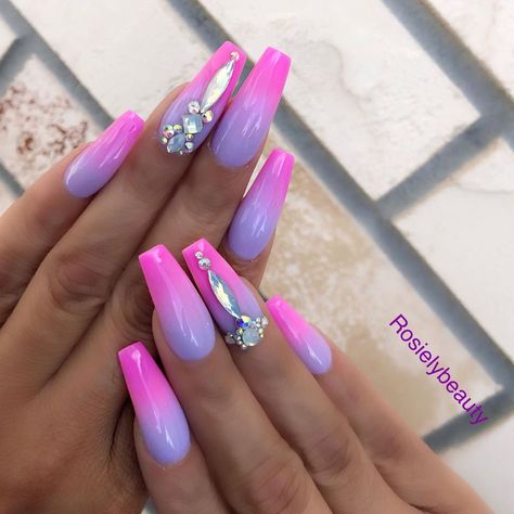 Purple And Pink Nails, Purple Nail Art Designs, Purple Ombre Nails, Pink Purple Ombre, Purple Nail Art, Purple Acrylic Nails, Pink Ombre Nails, Purple Nail Designs, Purple Acrylic