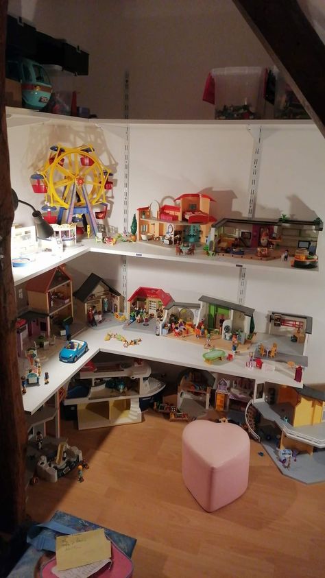 Playmobil Storage Ideas, Playroom Ideas, Kids Playroom, Girls Room, Girl's Room, Standing Desk, Room Ideas, Kids Room, Lego