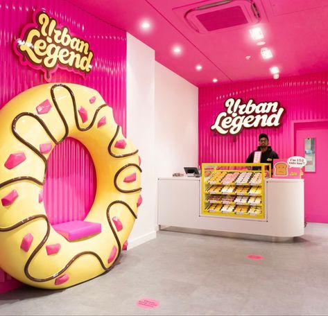 Donuts Shop Interior, Donut Shop Decor, Doughnut Shop Interior Design, Donut Shop Interior Design, Donuts Shop Design, Donut Shop Design, Donut Shop Interior, Donut Chair, Colorful Bakery