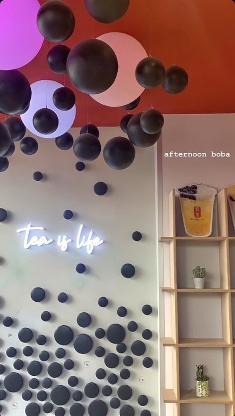 Bubble Tea Design Shops, Boba Decor, Boba Tea Shop Interior Design, Bubble Tea Aesthetic, Juice Bar Interior, Boba Shop, Bubble Tea Shop, Aesthetic Story, Bar Interior