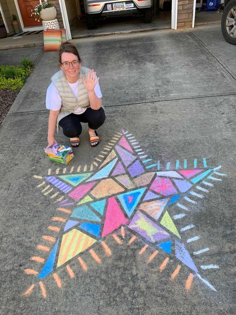 Driveway Chalk, Driveway Art, Fun Chalk Art, Arts Month, Sidewalk Chalk Art, Sidewalk Art, Art At Home, Tape Art, Chalk Drawings