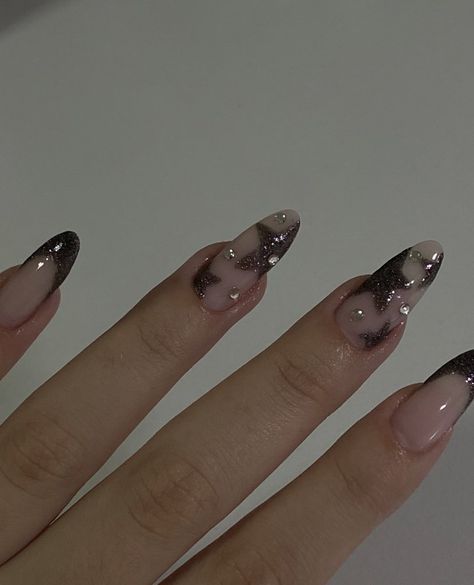 stargirl nails black glitter almond Stargirl Acrylic Nails, Stargirl Nails, Almond Shape Nails, Nails Black, The Weeknd, Black Glitter, Nails Ideas, Black Nails, Almond Nails