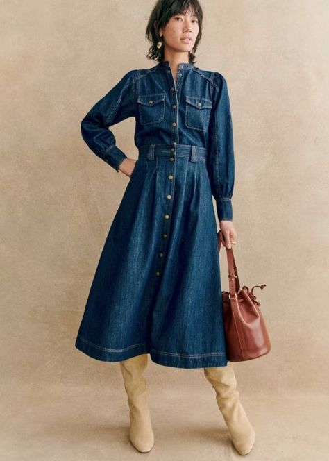 Clarine Skirt - Denim - Organic Cotton - Sézane Midi Rok Outfit, Sezane Fall, Midi Skirt Outfit Fall, Denim Midi Skirt Outfit, Midi Skirt Fall, Denim Dress Outfit, Skirt Outfit Fall, Midi Skirt Outfit, Blue Denim Shirt