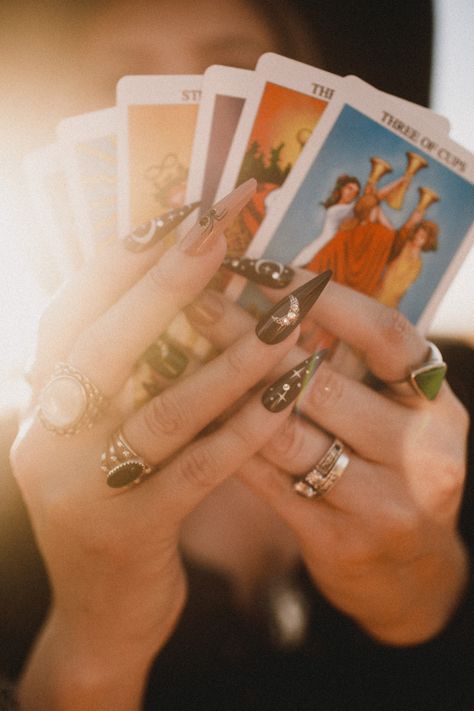 Fortune Teller Photoshoot, Halloween Jewelry Photography, Witchy Portrait Photography, Witchy Shoot, Witch Shoot, Witchy Product Photography, Witchy Photo Shoot, Witch Photo Shoot, Witchy Photography