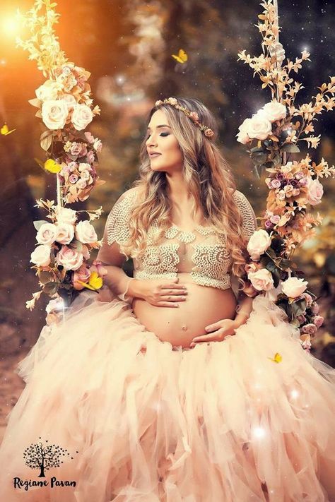 Fairy Tale Maternity Photoshoot, Fairy Pregnancy Photoshoot, Fairy Maternity Shoot, Hippie Pregnancy, Bump Photoshoot, Princess Photoshoot, Baby Bump Photoshoot, Outdoor Maternity Photos, Cute Pregnancy Pictures