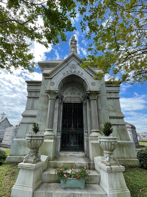 Cemetery New Orleans, New Orleans Cemetery, Cemetery Photography, New Orleans Photography, New Orleans Cemeteries, Cemeteries Photography, Cemetery Angels, Cemetery Art, Gadgets Technology Awesome