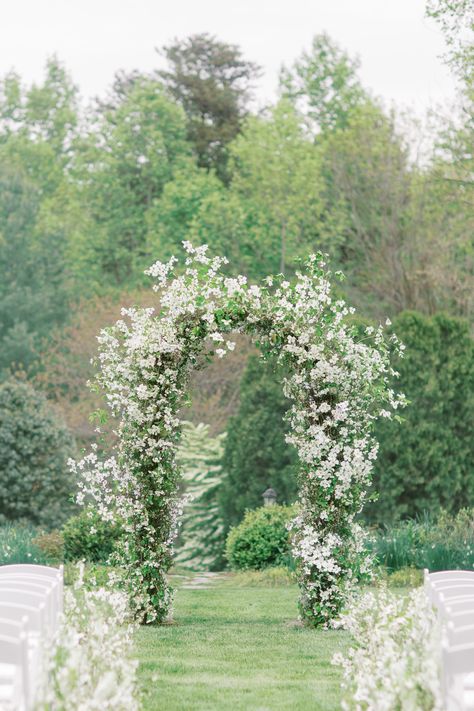 Elegant floral arch -#wedding #weddinginspiration #weddingdecor #eventstyling #weddingplanning #engaged #dreamwedding #elgantwedding #venuedecor #decoratewedding #decorationideaswedding #weddingdecorationideas #flowers#weddingflowers #flowersforwedding #centerpiece#elegantcenterpieces #floraldesign #floralinstallation#arch#weddingarch #bridalbouquet#bouquet#tablescape #weddingtablescape#weddingtablescapeideas #elagantwedding#weddingsetting#weddingsetup #bridetobe #romanticwedding Blooming Branches, White Wedding Arch, Floral Arches, Decorations Flowers, Floral Archway, Dogwood Branches, Wedding Archway, Floral Arch Wedding, Wedding Alters